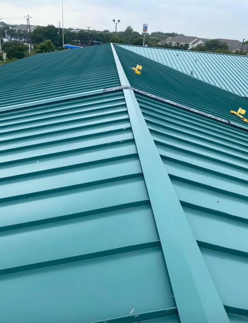 Green commercial metal roof ridge and valley for Metal Roof Repair in Paducah